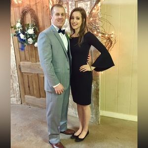 Lulus Black Off-the-Shoulder Cocktail Dress • Womens M